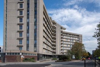 Park St, Ashford à louer Photo du bâtiment- Image 1 de 9