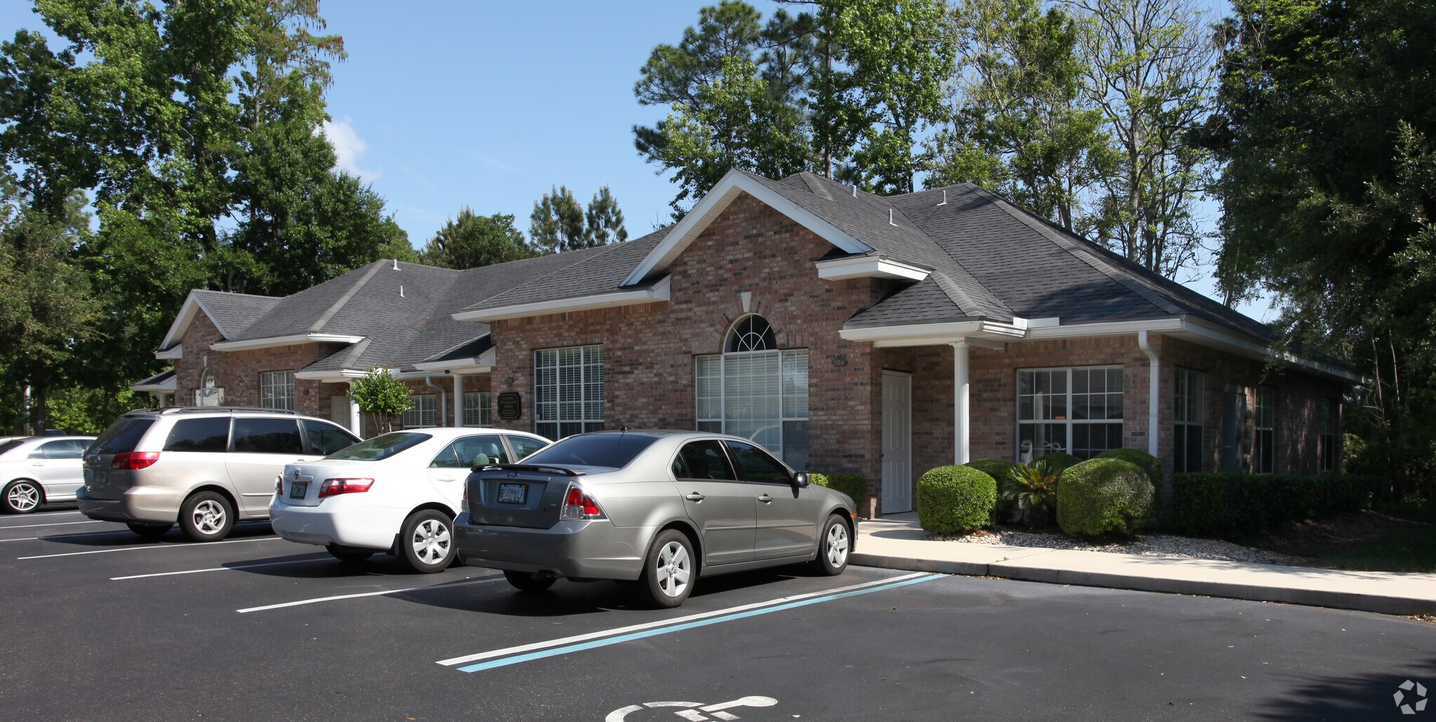 13500 Sutton Park Dr S, Jacksonville, FL à vendre Photo principale- Image 1 de 1