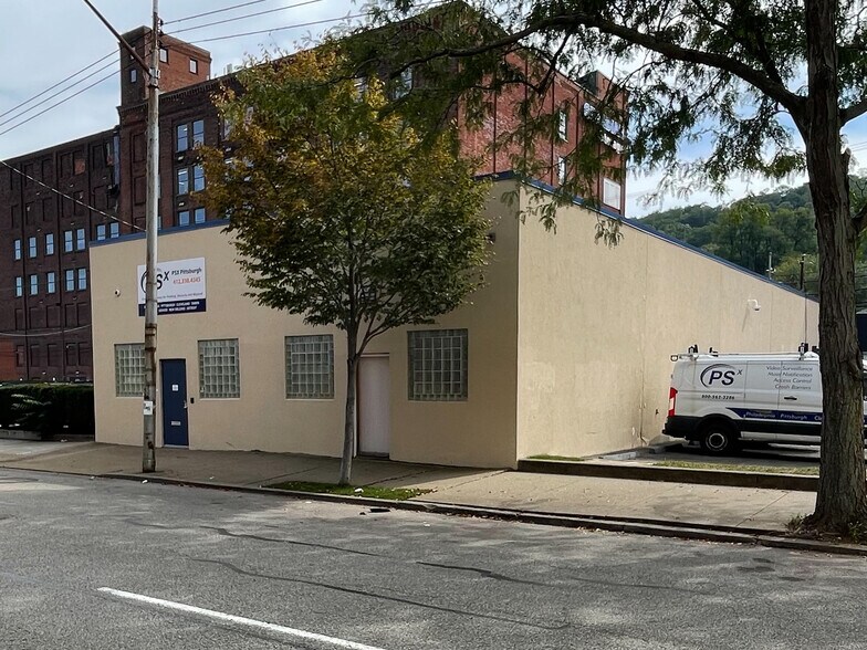 2826 Penn Ave, Pittsburgh, PA à vendre - Photo du bâtiment - Image 2 de 11