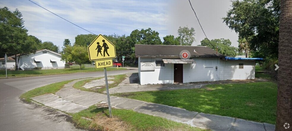 2602 Corrine St, Tampa, FL for lease - Primary Photo - Image 1 of 5