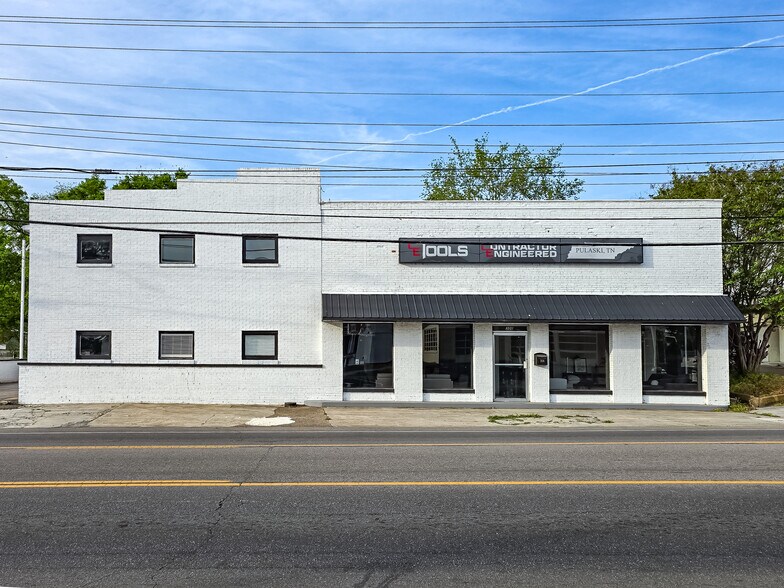 308 W College St, Pulaski, TN à vendre - Photo du bâtiment - Image 2 de 31