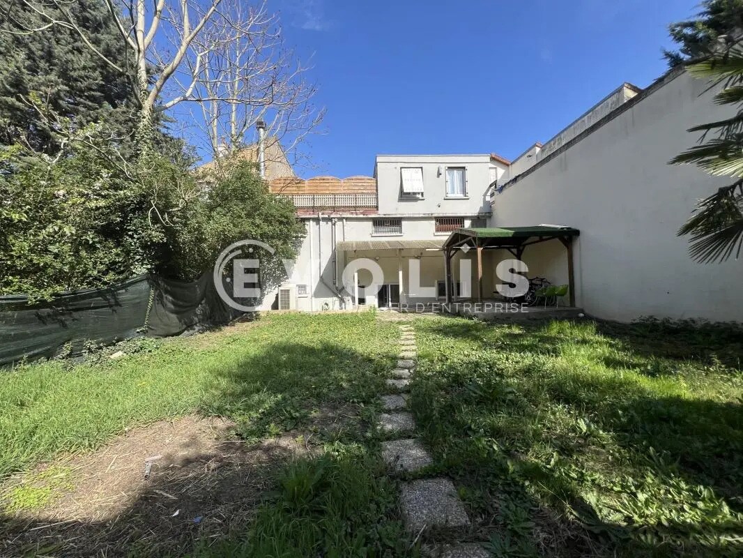 Office in Champigny-sur-Marne for lease Building Photo- Image 1 of 10