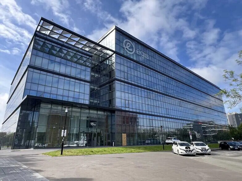 15 Avenue Du Centre, Guyancourt à louer - Photo du bâtiment - Image 1 de 8