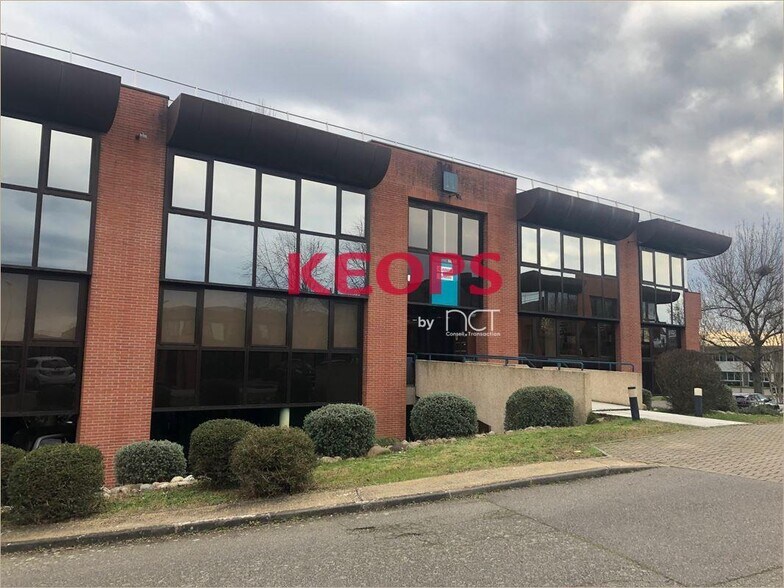 Flex dans Labège à louer - Photo du bâtiment - Image 3 de 12