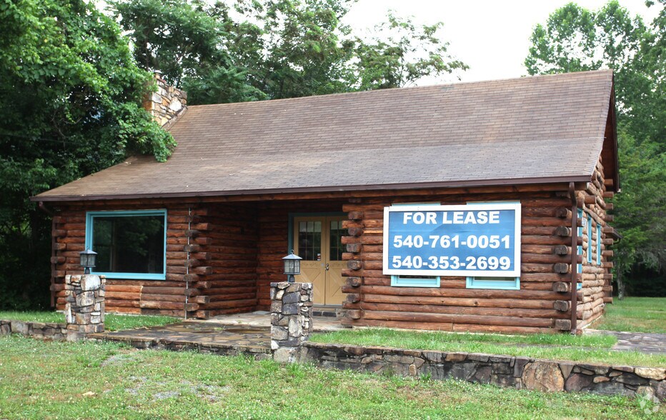 5348 SW Franklin Rd, Roanoke, VA à vendre - Photo principale - Image 1 de 2
