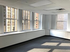 11 Hanover Sq, New York, NY for lease Interior Photo- Image 2 of 5