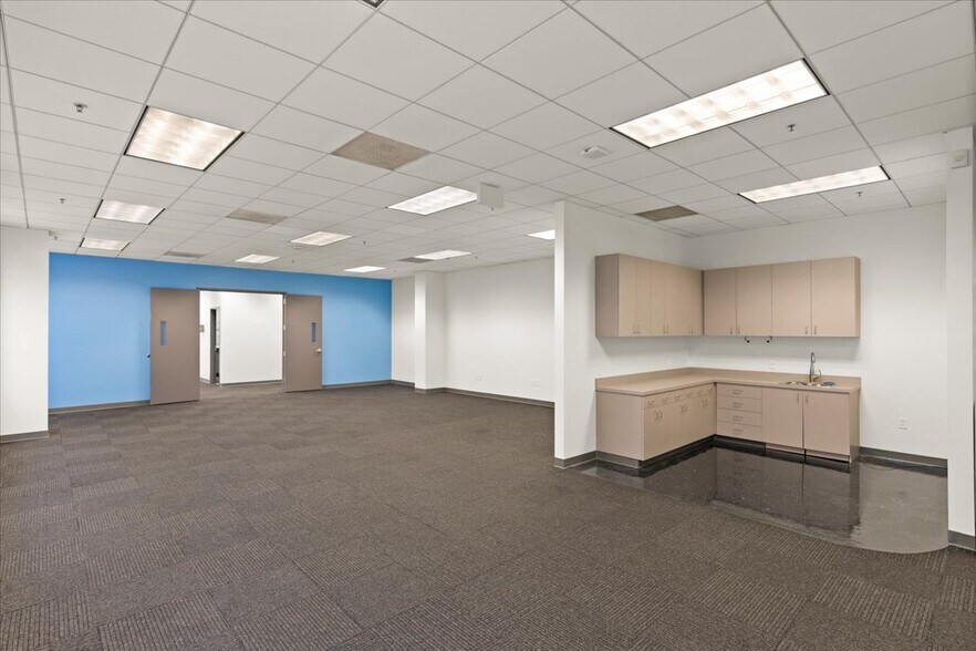 1450 Veterans Blvd, Redwood City, CA à louer - Photo intérieure - Image 3 de 68