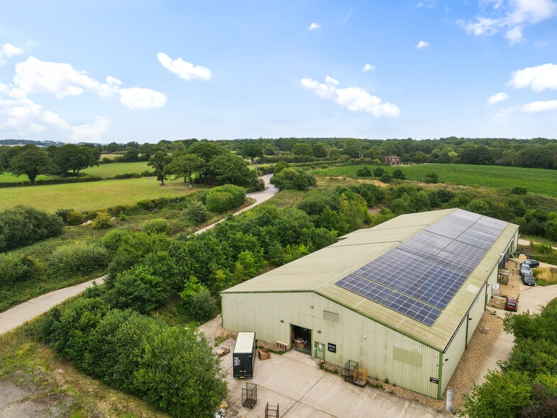 Emms Ln, Horsham à louer - Photo du bâtiment - Image 1 de 7