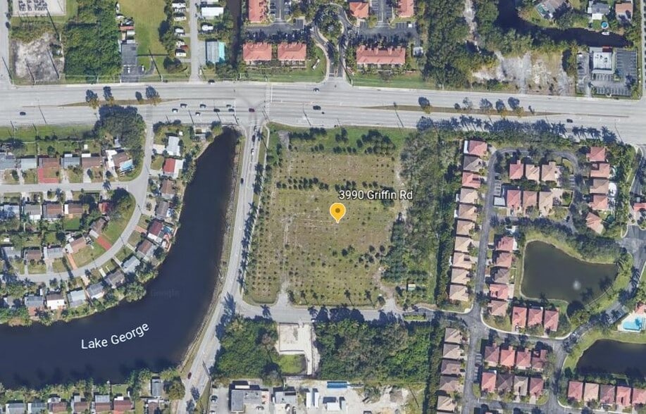 3990 Griffin Rd, Hollywood, FL à vendre - Photo du bâtiment - Image 1 de 9