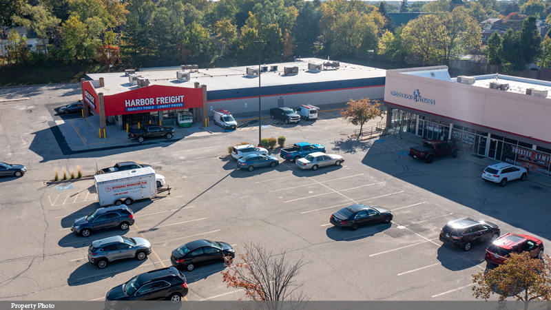 1742 N Richmond Rd, Mchenry, IL for sale - Building Photo - Image 1 of 2