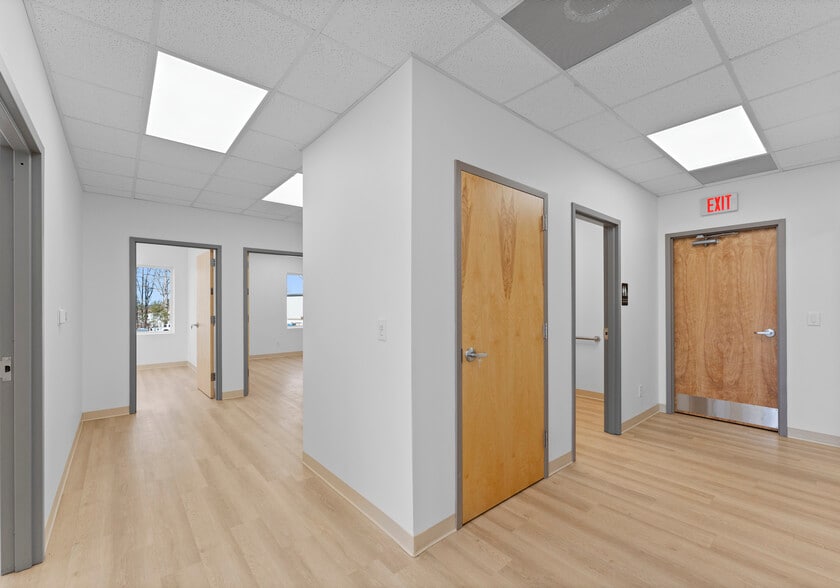 123 Locust Level Dr, Locust, NC for sale - Interior Photo - Image 3 of 24