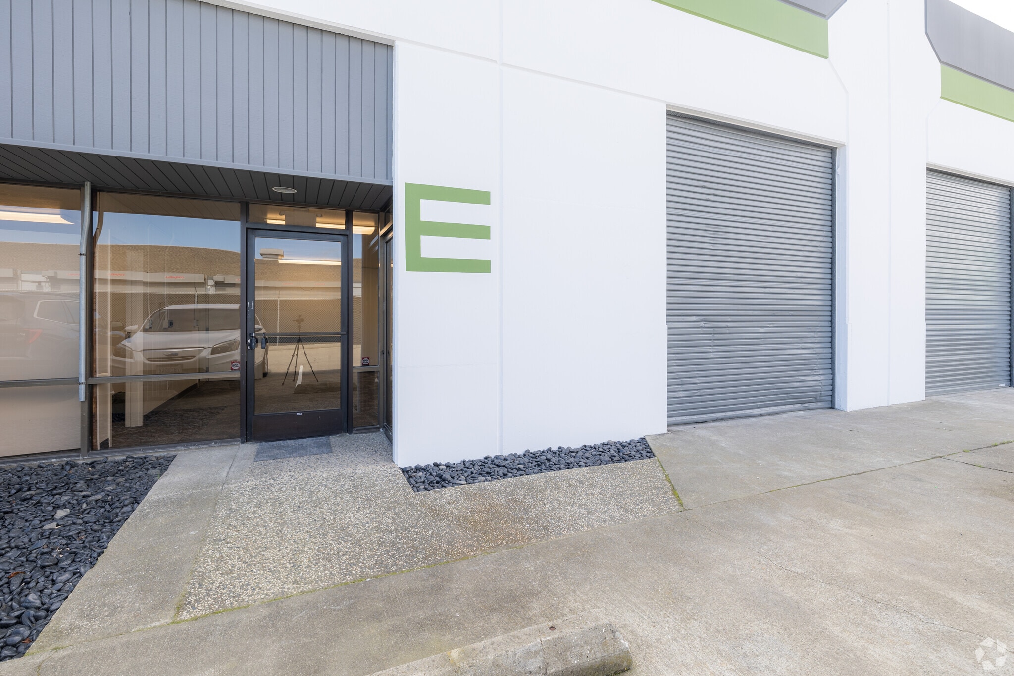 250 S Maple Ave, South San Francisco, CA for lease Building Photo- Image 1 of 9