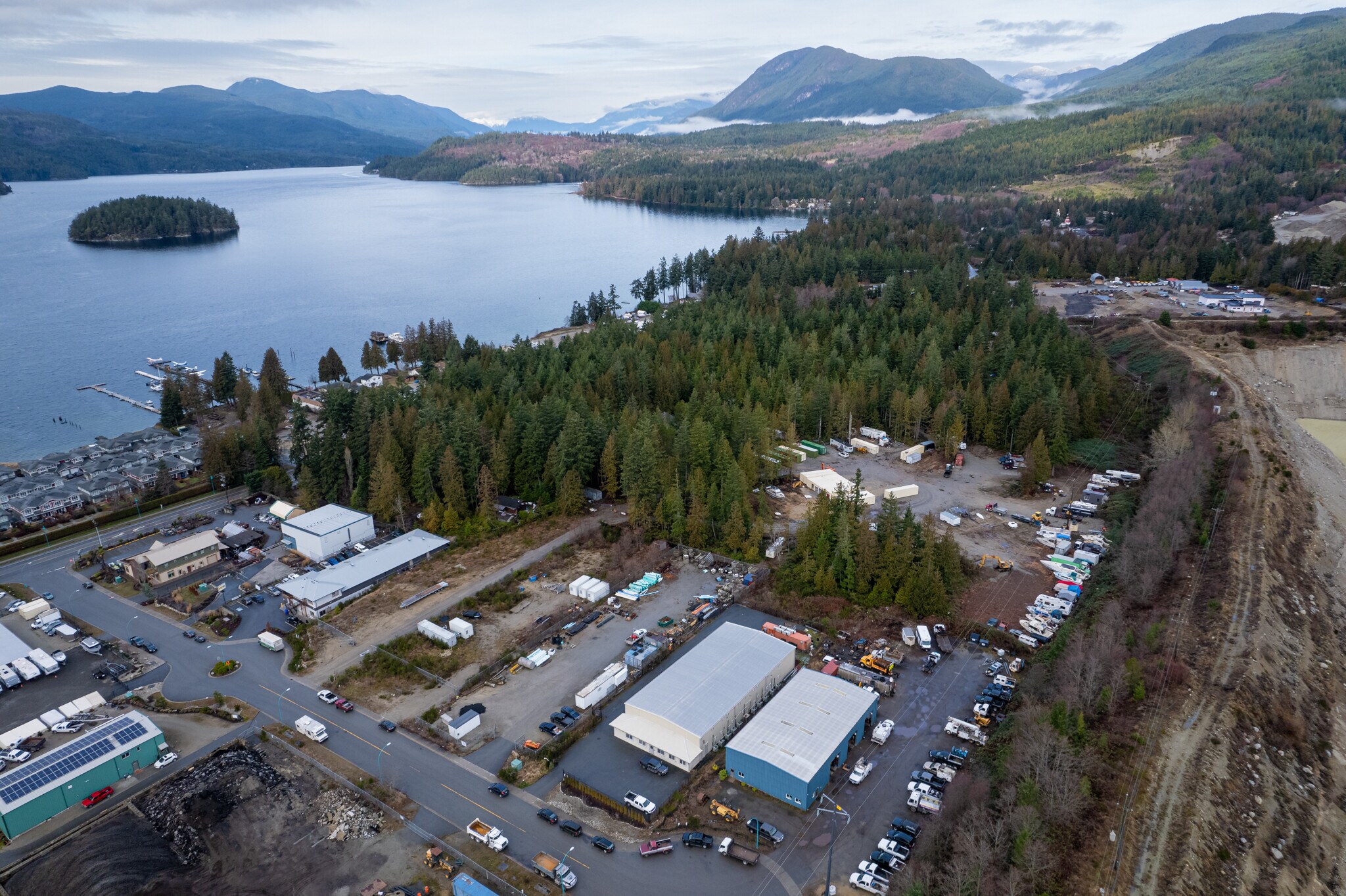 5980 Sechelt Inlet Rd, Sechelt, BC à vendre Photo du bâtiment- Image 1 de 1