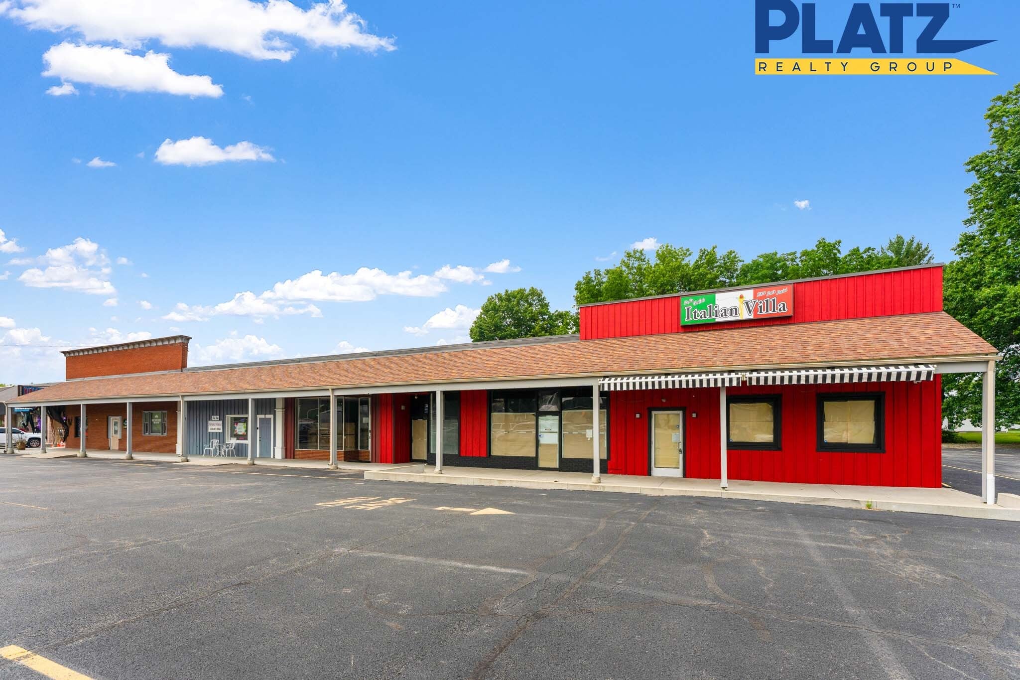 Mew Middletown Plaza, New Middletown, OH for lease Primary Photo- Image 1 of 8