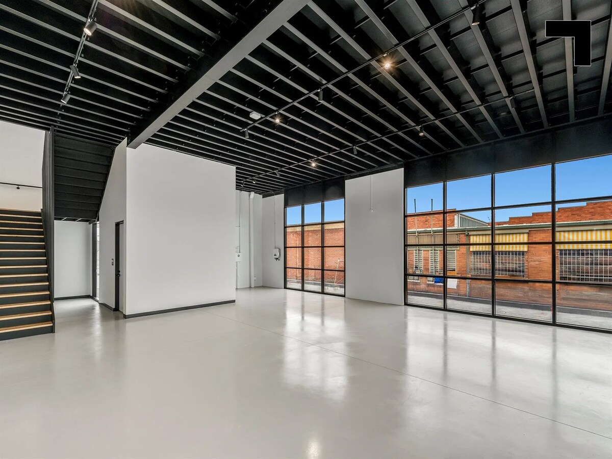 250 Wickham Rd, Moorabbin, VIC 3189 - Unité 2 - - Photo intérieure - Image 2 of 5
