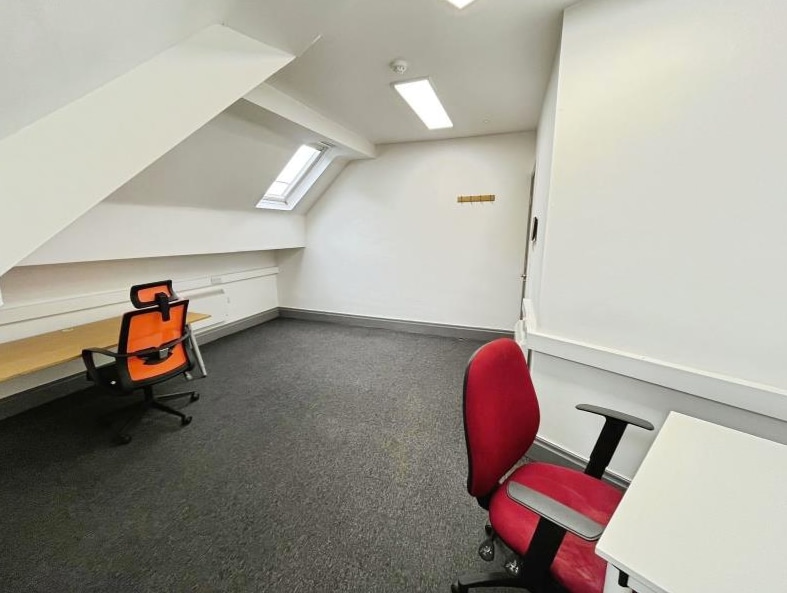 1 Westgate Ave, Bolton à louer Photo intérieure- Image 1 de 3