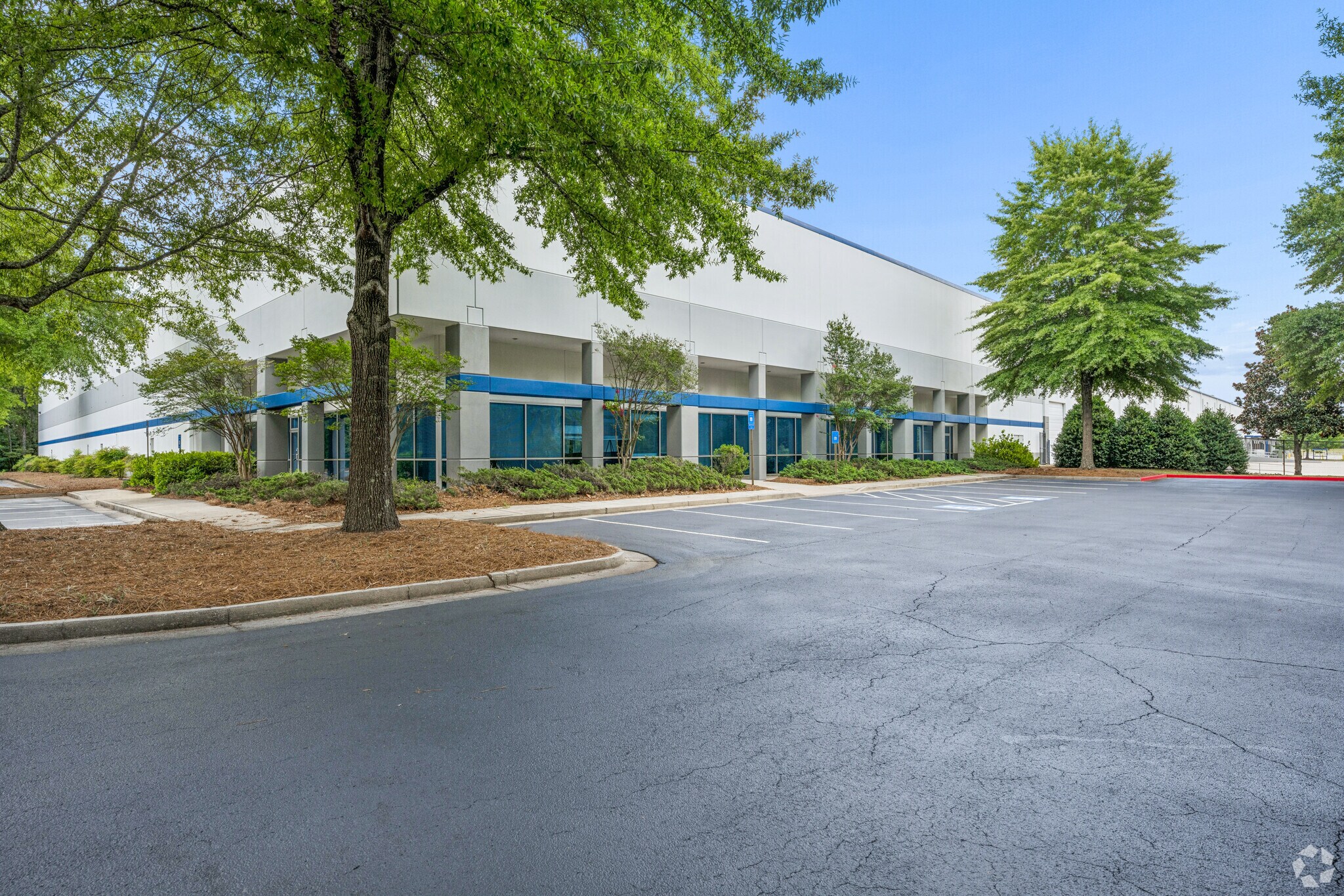 125 Southside Ct, McDonough, GA à louer Photo du bâtiment- Image 1 de 44