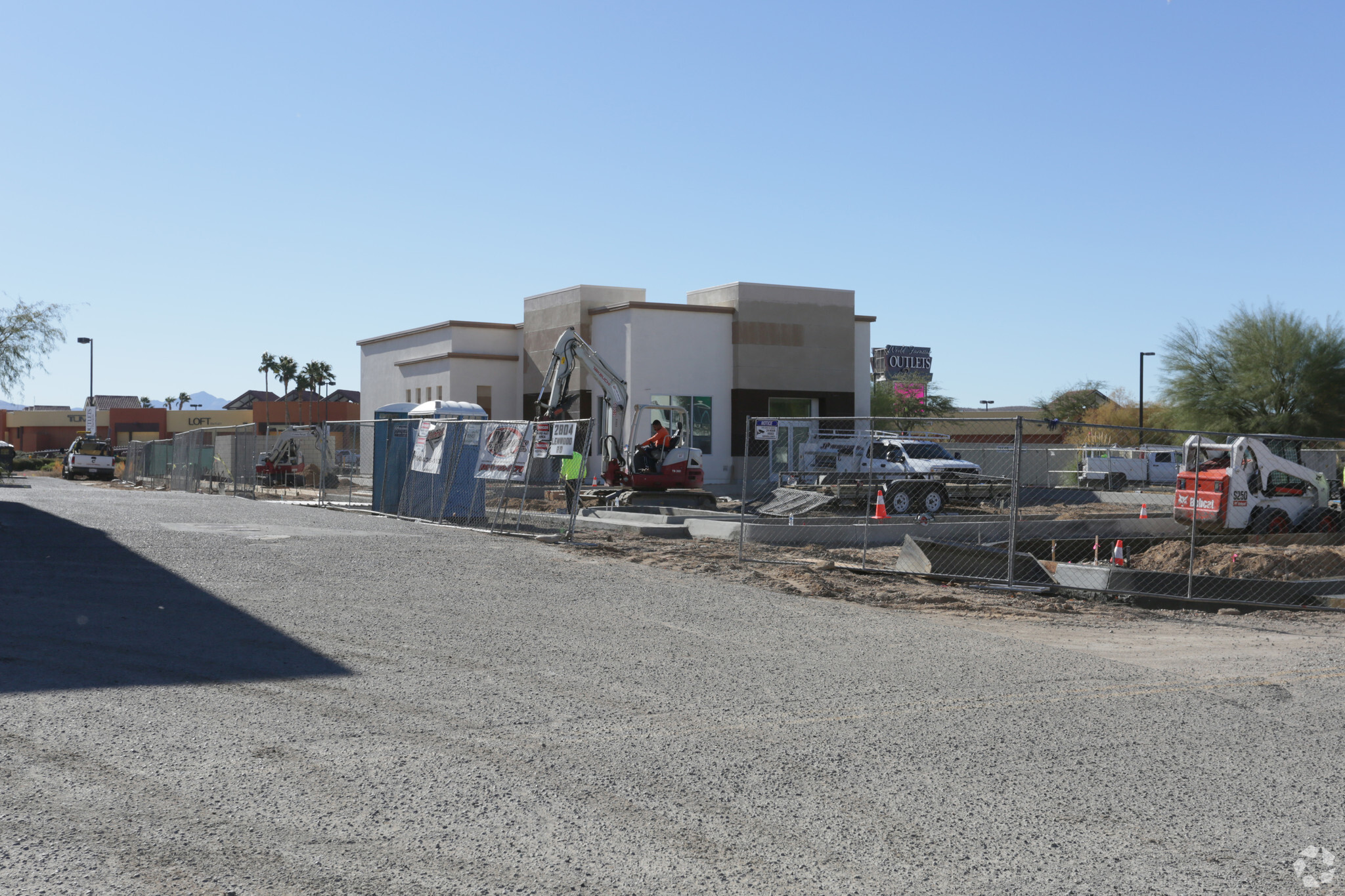 2804 Lenwood Rd, Barstow, CA for sale Primary Photo- Image 1 of 1