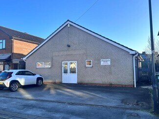 Plus de détails pour 8 Saunders Av, Bedworth - Bureau à louer