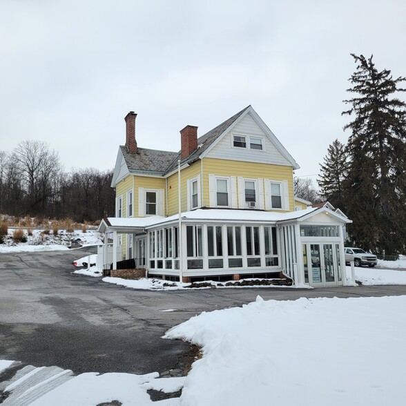 5319 Route 9W, Newburgh, NY à vendre - Photo du bâtiment - Image 3 de 23