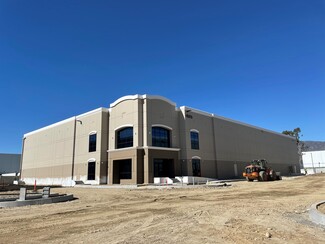 Plus de détails pour 16213 Arrow Hwy, Irwindale, CA - Industriel à louer