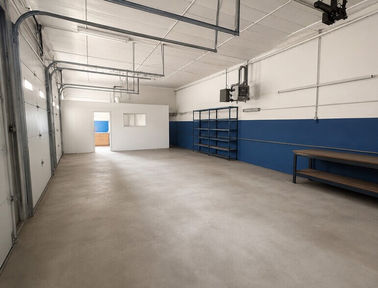 1350 Hamilton St, Somerset, NJ for sale - Interior Photo - Image 2 of 9