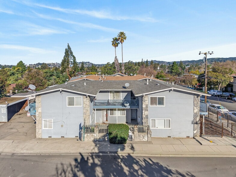 22798 Vermont St, Hayward, CA à vendre - Photo du bâtiment - Image 3 de 25