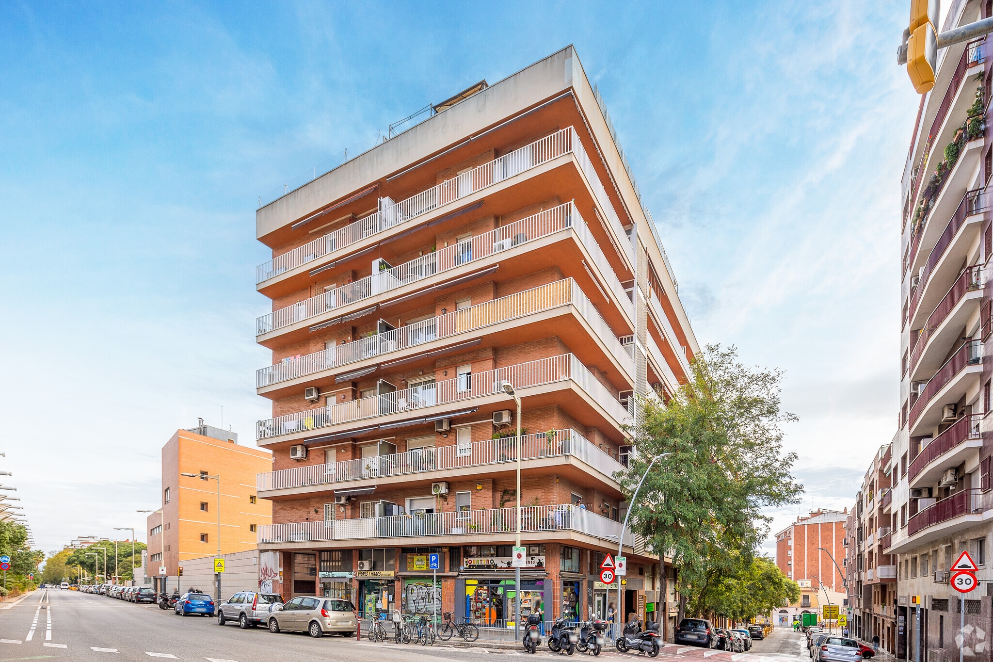 1 Carrer de Soler i Rovirosa, Barcelona, Barcelona for sale Primary Photo- Image 1 of 1