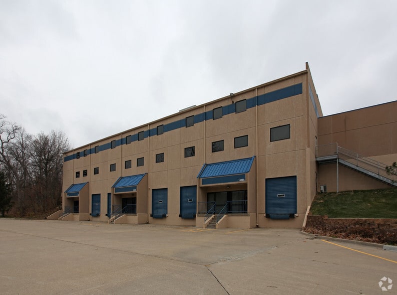 1520 NW Vivion Rd, Kansas City, MO for lease - Primary Photo - Image 1 of 6