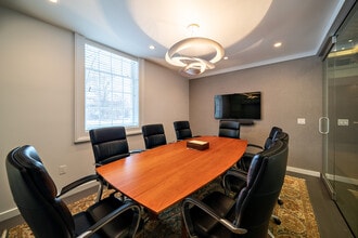 10 Princeton Ave, Rocky Hill, NJ for lease Interior Photo- Image 1 of 3