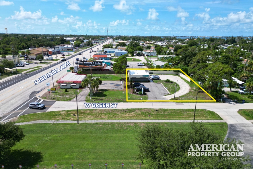 31 W Green St, Englewood, FL for lease - Building Photo - Image 3 of 15