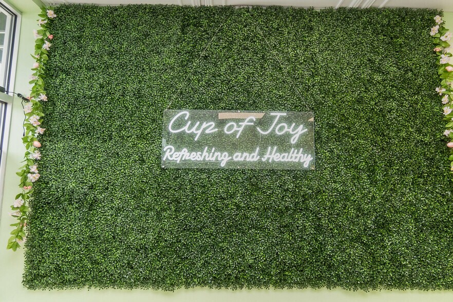 1502 W Chester Pike, West Chester, PA à vendre - Photo du bâtiment - Image 3 de 17