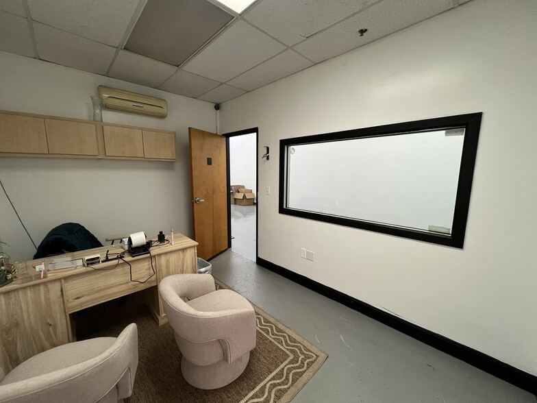 61 Somerset Pl, Clifton, NJ for lease - Building Photo - Image 3 of 14