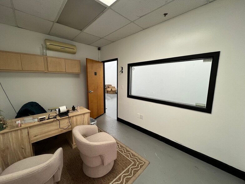 61 Somerset Pl, Clifton, NJ à louer - Photo du bâtiment - Image 3 de 14