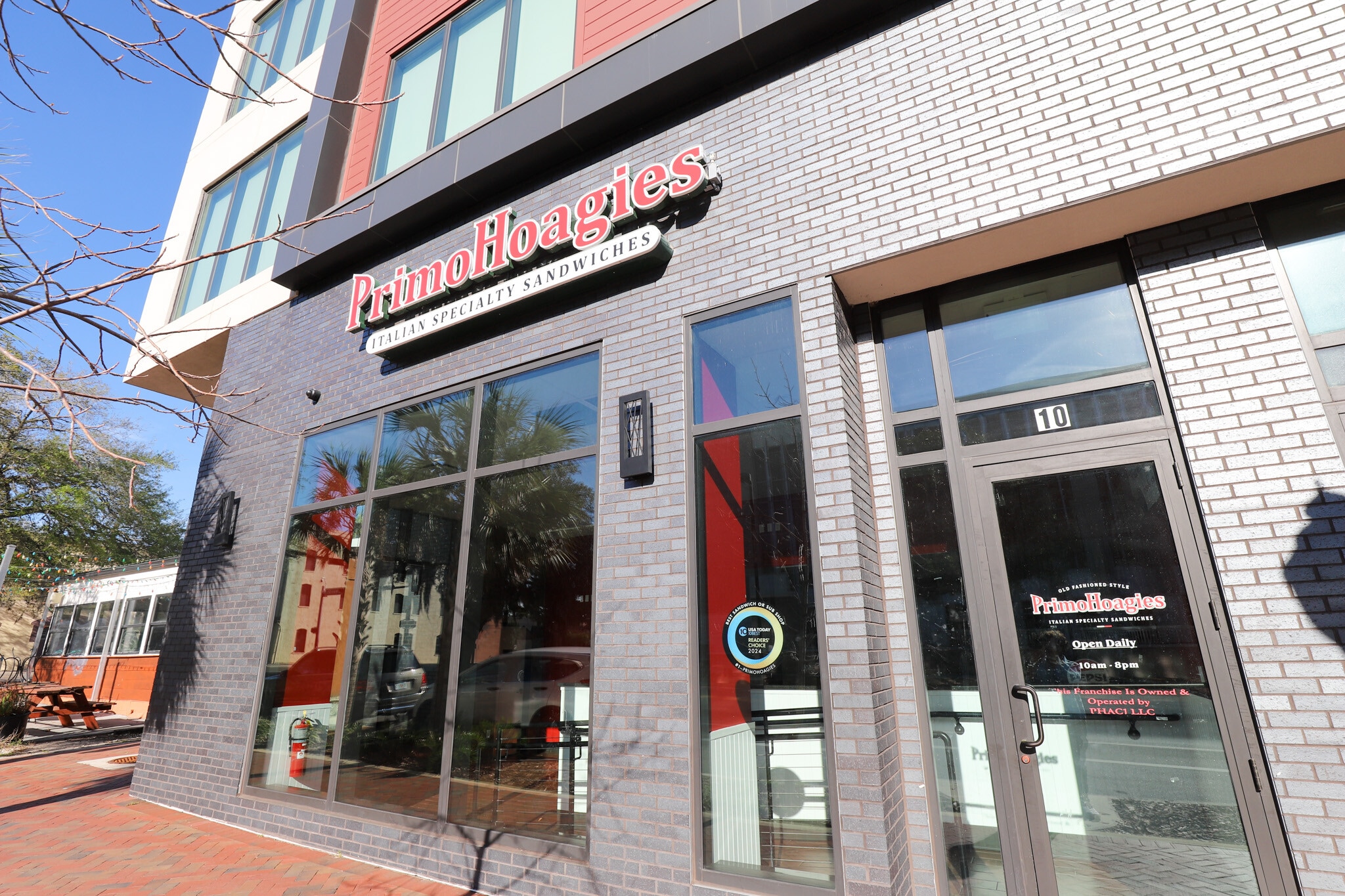 212 SE 1st St, Gainesville, FL for lease Interior Photo- Image 1 of 8