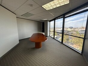 5720 Lyndon B Johnson Fwy, Dallas, TX for lease Interior Photo- Image 1 of 16
