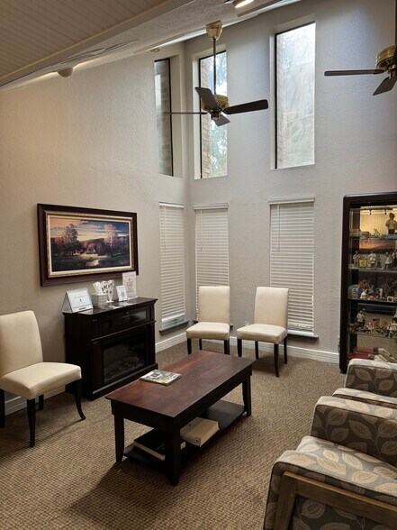 2095 W Main St, League City, TX à louer - Photo du bâtiment - Image 3 de 17
