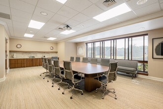 1213 Culbreth Dr, Wilmington, NC for lease Interior Photo- Image 2 of 9