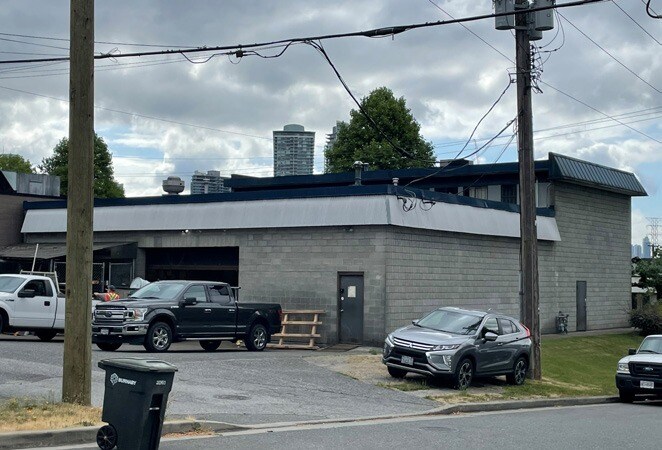 3807 William St, Burnaby, BC for lease - Building Photo - Image 2 of 3