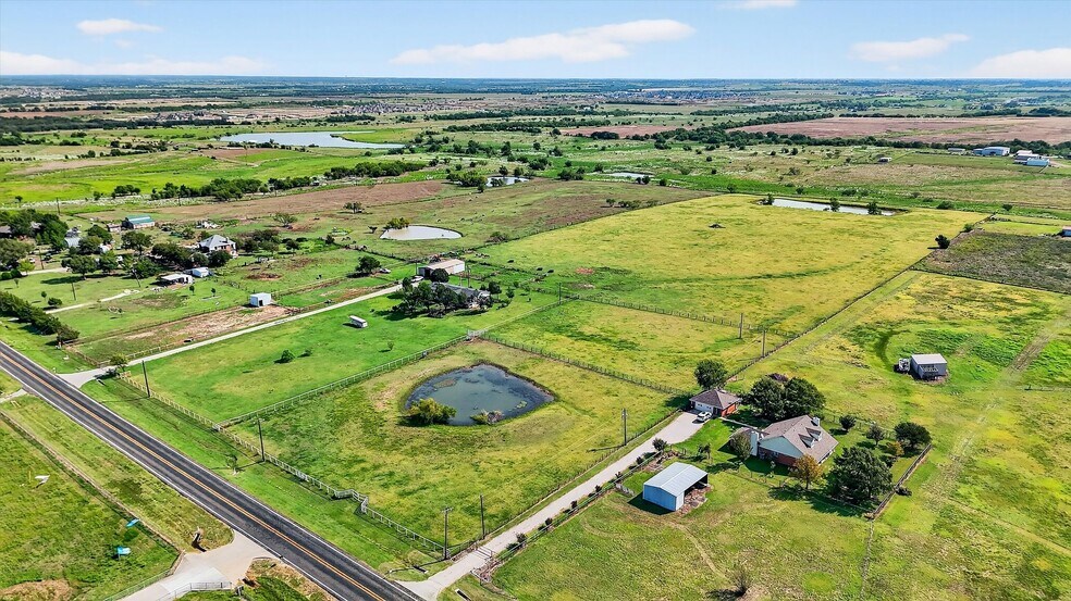 17256 W FM 455, Celina, TX à vendre - Photo du bâtiment - Image 3 de 21