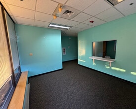 2202 N Irving St, Allentown, PA for lease Building Photo- Image 2 of 17