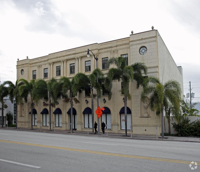 4119 Ponce De Leon, Coral Gables, FL for lease - Building Photo - Image 2 of 25
