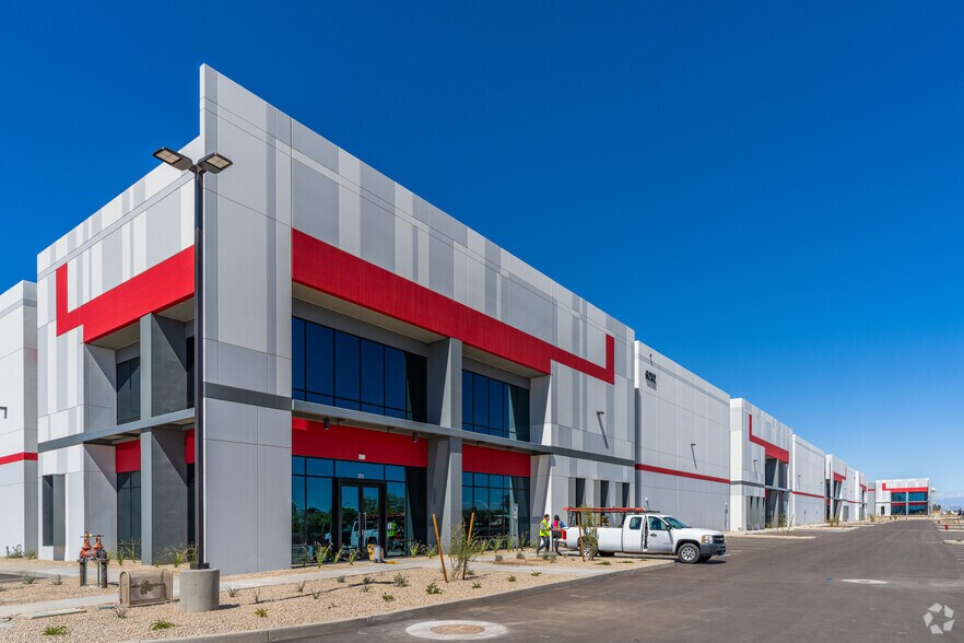 6232 N Litchfield Rd, Glendale, AZ à vendre - Photo du bâtiment - Image 2 de 3