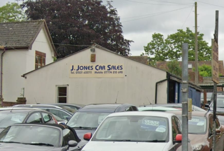 44 Bye Street Development portfolio of 3 properties for sale on LoopNet.ca - Primary Photo - Image 3 of 3