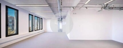 Office in Barcelona, Barcelona for lease Building Photo- Image 2 of 6