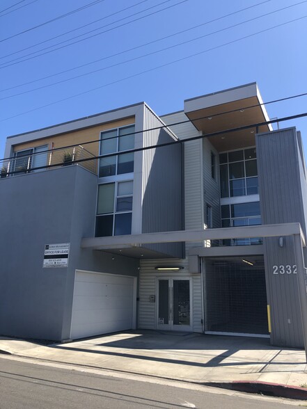 2332 Cotner Ave, Los Angeles, CA for lease - Building Photo - Image 1 of 14