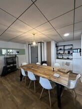 Bureau dans Villeurbanne à vendre Photo intérieure- Image 2 de 5