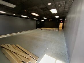 1303 Parker Rd SE, Conyers, GA for lease Interior Photo- Image 2 of 4