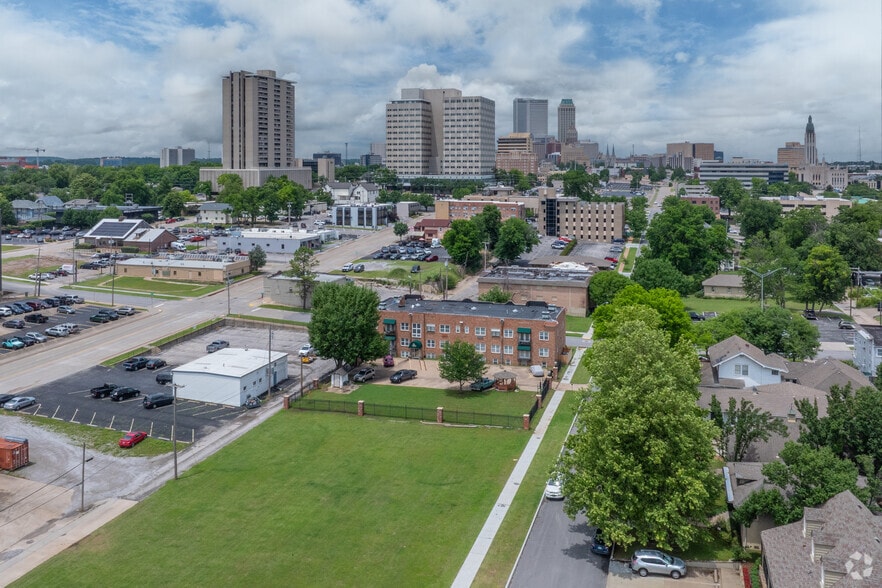 24 E 17th St, Tulsa, OK for sale - Aerial - Image 2 of 21