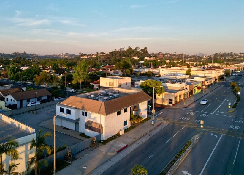 2350 W Valley Blvd, Alhambra, CA for lease - Building Photo - Image 2 of 6